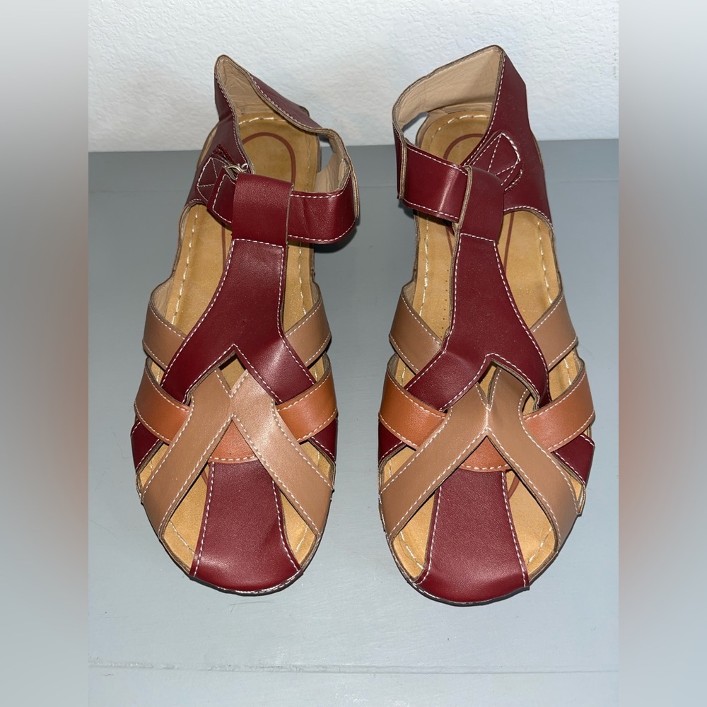 Closed Toe Hollow Comfy CrissCross Velcro Chunky Red Brown Wedge Sandals Sz 10.5